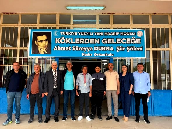 GAZETECİ-ŞAİR AHMET SÜREYYA DURNA YARIŞMAYLA ANILDI 