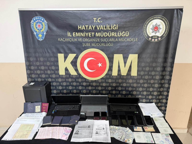 Sahte belgelerle emekli eden çeteye operasyon