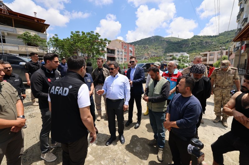 VALİ MASATLI SAMANDAĞ’DA İNCELEMELERDE BULUNDU