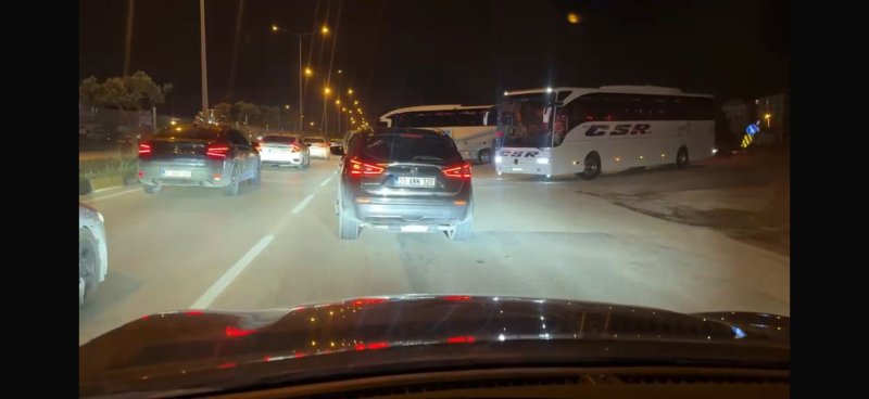 DÜNYANIN EN İLGİNÇ OTOGAR ÇIKIŞI ANTAKYA'DA!