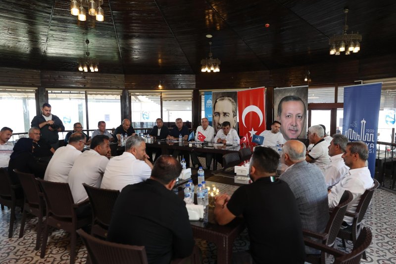 BAŞKAN YAPAR DAĞ BANDI MUHTARLARINI DİNLEDİ