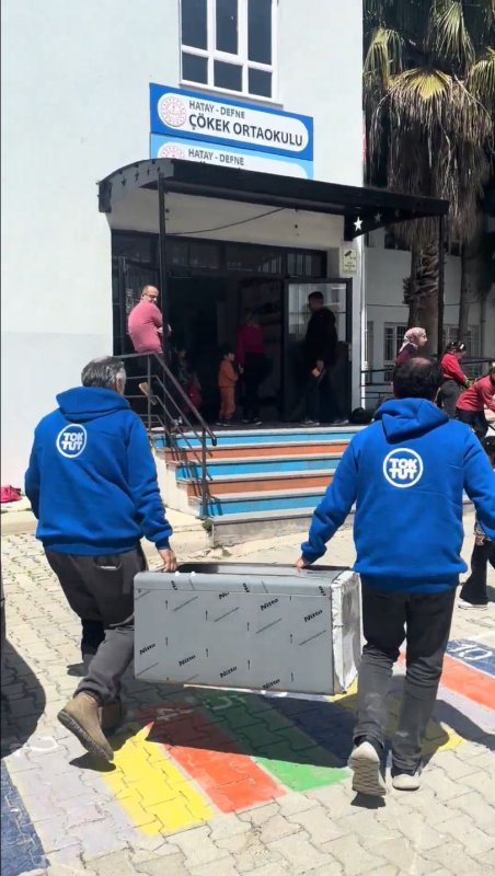 ABD’DE YAŞAYAN TÜRK GENÇLERDEN HATAY’A DESTEK