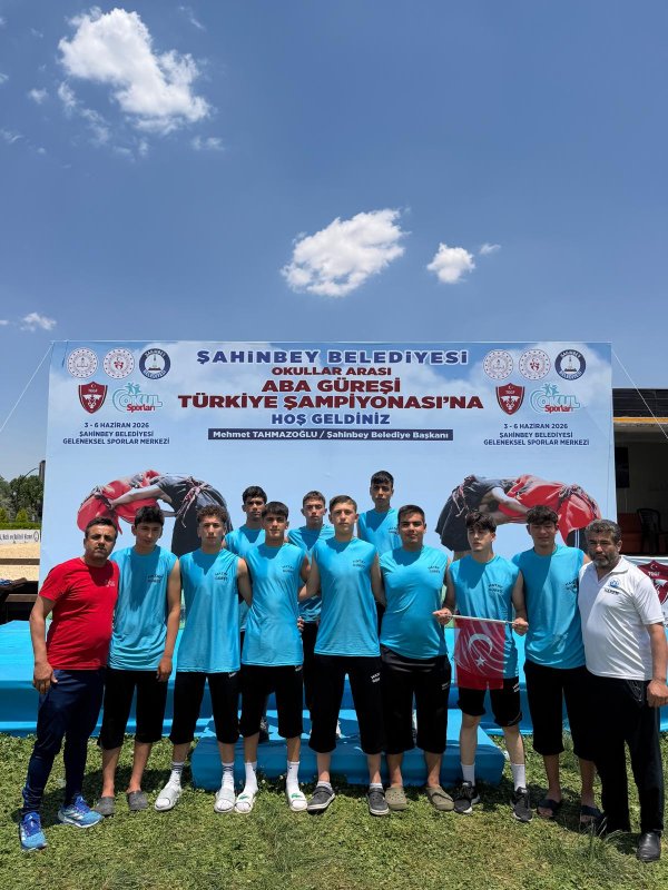 HATAY İMAM HATİP SPOR LİSESİ GÜREŞTE TÜRKİYE ZİRVESİNE ÇIKTI
