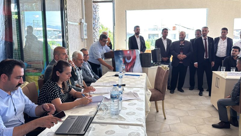BAŞKAN RÜSTEM GÖYCE GÜVEN TAZELEDİ:  "BİRLİKTE AŞAMAYACAĞIMIZ ENGEL YOK"