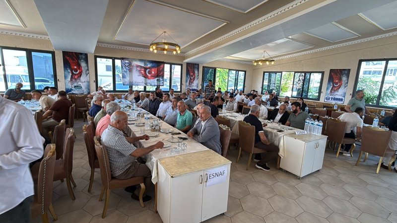 BAŞKAN RÜSTEM GÖYCE GÜVEN TAZELEDİ: "BİRLİKTE AŞAMAYACAĞIMIZ ENGEL YOK"