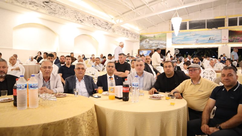 SERDAR ÖZYURT, ACAR VE YAZAR AİLELERİNİN MUTLULUĞUNA ORTAK OLDU