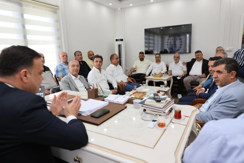 AK PARTİLİLERDEN BAŞKAN YILMAZ'A ZİYARET