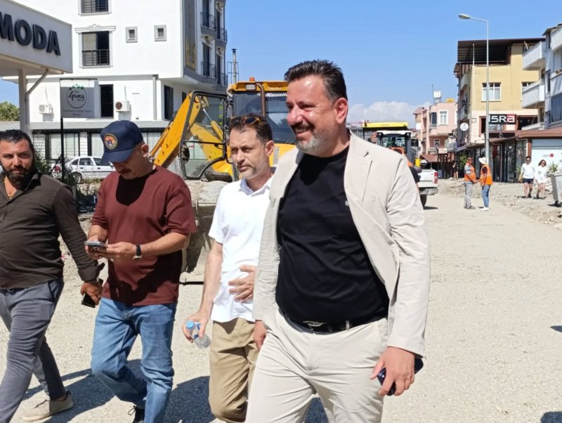 SAMİ OYTUN CADDESİ’NDE ASFALT MESAİSİ BAŞLIYOR