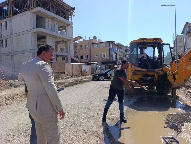 Arsuz Belediye Başkanı Sami Üstün, Hatay Büyükşehir Belediye Başkan Vekili Armağan Teköz