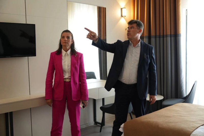 MEB GENEL MÜDÜRLERİ HATAY’DA EĞİTİM YATIRIMLARINI İNCELEDİ