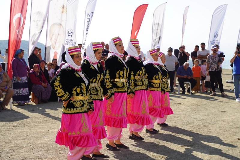 KURTBAĞI KAYISI FESTİVALİ COŞKUYLA GERÇEKLEŞTİRİLDİ