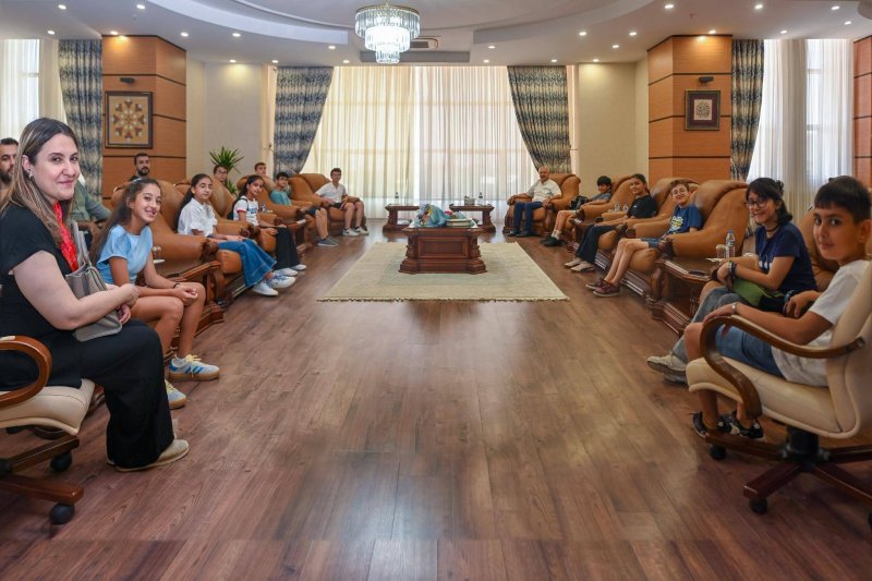 HMKÜ’DE ULUSLARARASI STEM EĞİTİMLERİ SÜRÜYOR
