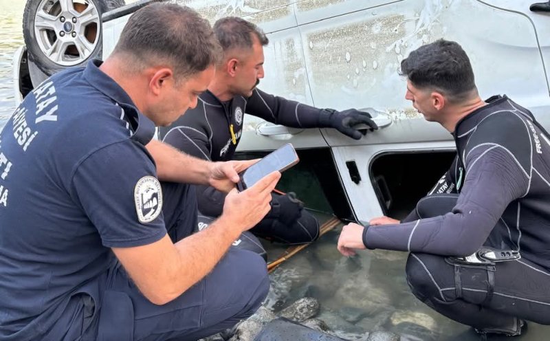 DEREYE UÇAN ARAÇTAKİ VATANDAŞ HAYATINI KAYBETTİ