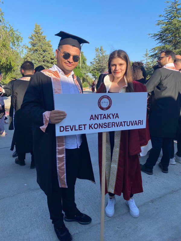 OTİZMLİ ERTUĞRUL EĞİTMENLİK HEDEFİNE ULAŞTI