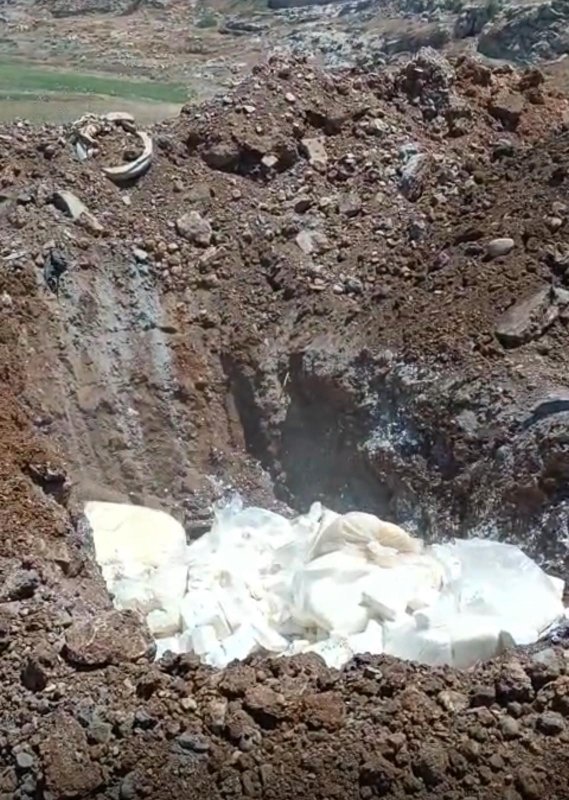 Hatay'da Sağlıksız Ürünler İmha Edildi