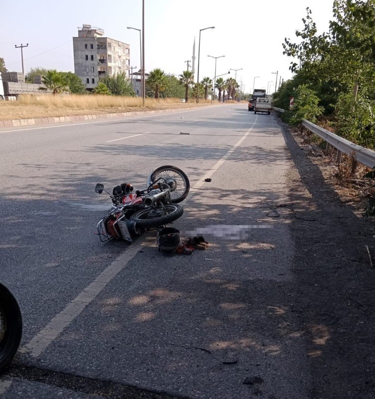 Tırla çarpışan motosikletin 19 yaşındaki sürücüsü hayatını kaybetti