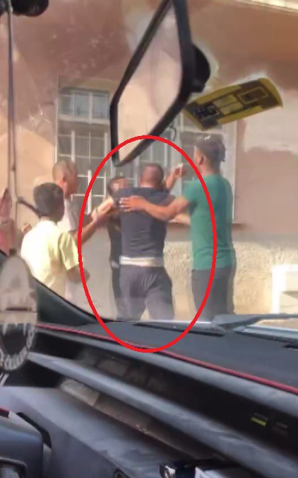 Hatay'da Sokakta Kavga: Tekme ve Bıçak!