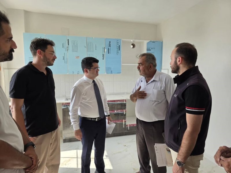 Hatay'da 37 Köy Evi İnşaatı İncelendi