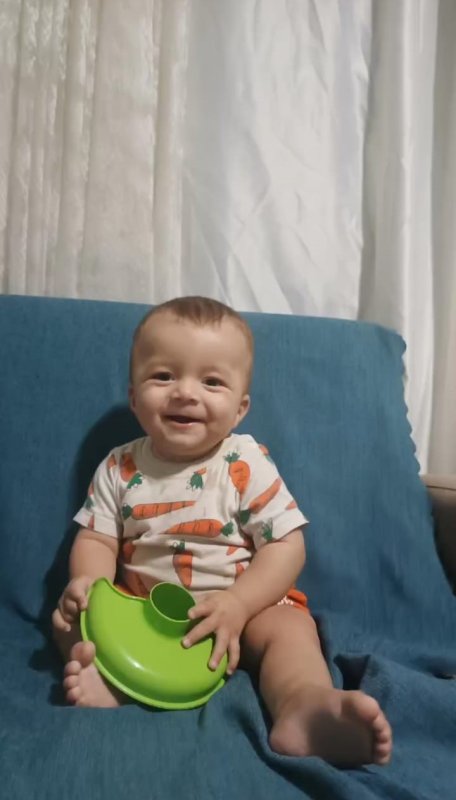 Düğün dönüşü alkollü sürücünün çarptığı bebek arabasında can veren Miran battaniyesiyle defnedildi