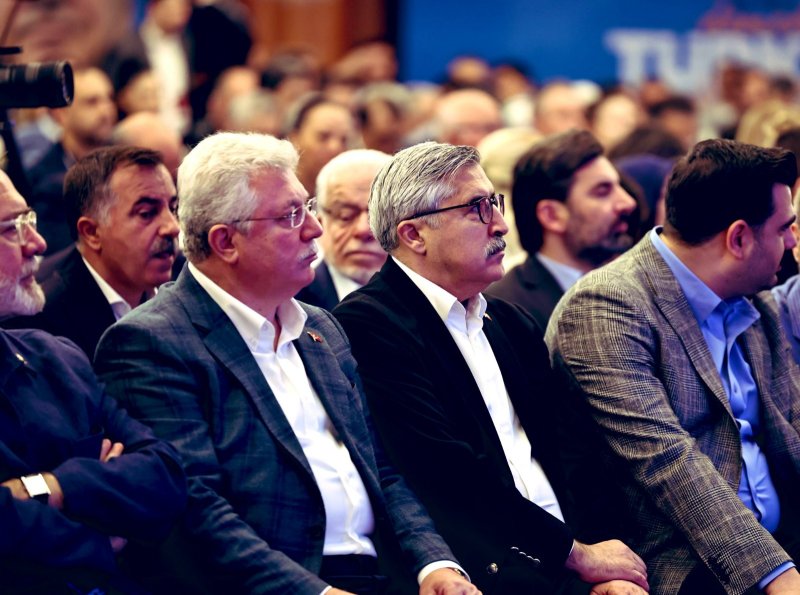 YAYMAN: MİLLETİMİZLE TÜRKİYE YÜZYILINA YÜRÜYORUZ