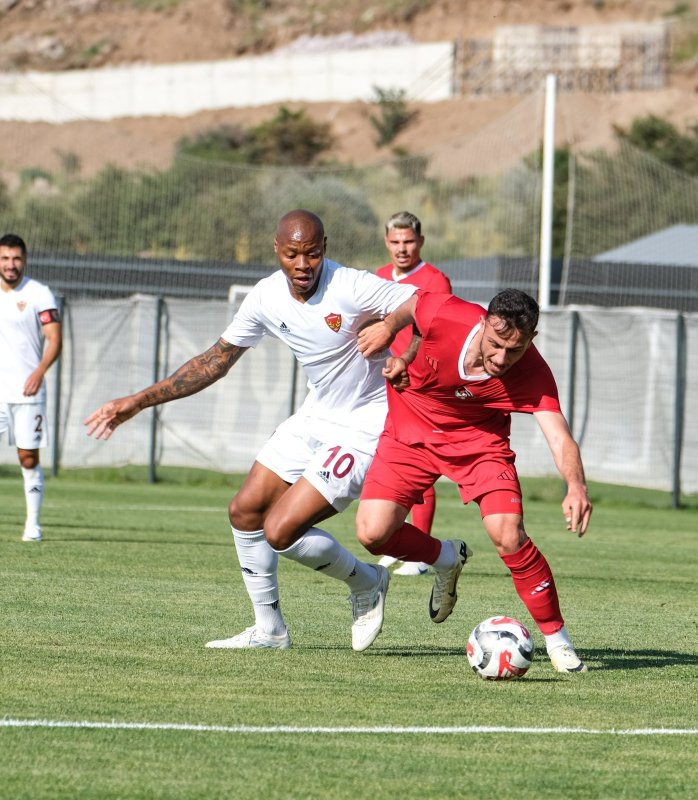 Emir Dadük, savunmada Kerim, Engincan, Cengiz, Kerim, Kamil Ahmet, orta alanda Hodzic, Abdulkadir, Görkem, kanatlarda Ünal, Okoronkwo, forvette ise Strandberg