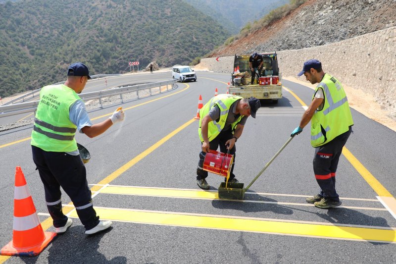 <iframe width="1236" height="695" src="https://www.youtube.com/embed/P1FalHUzcG0" title="SERİNYOL-MADENLİ HATTINDA PAROLA: GÜVENLİK Hatayinternettv.com" frameborder="0" allow="accelerometer; autoplay; clipboard-write; encrypted-media; gyroscope; picture-in-picture; web-share" referrerpolicy="strict-origin-when-cross-origin" allowfullscreen></iframe>