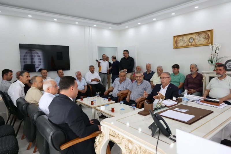 BAŞKAN YAPAR, ESNAF TEMSİLCİLERİYLE BİR ARAYA GELDİ