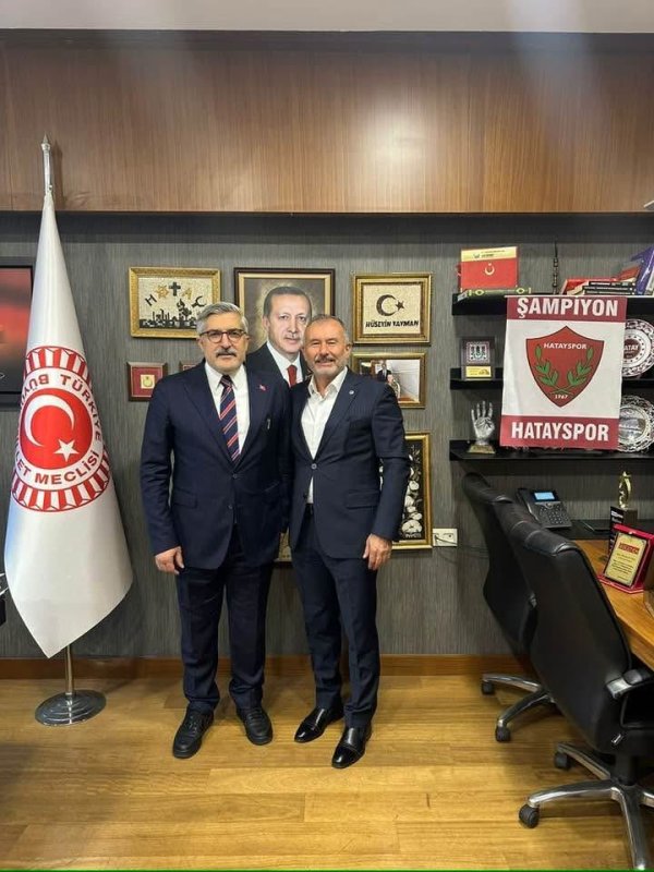 Memur-Sen Hatay 1 Nolu Şube Başkanvekili ve Bayındır Memur-Sen Hatay Şube Başkanı Hüseyin Tutar, AK Parti Genel Başkan Yardımcısı ve Hatay Milletvekili Hüseyin Yayman