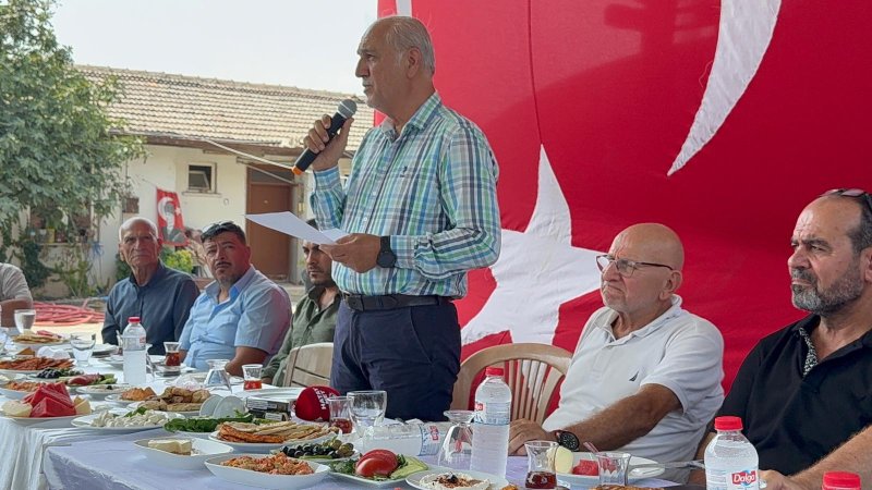 HATAYLI ÇİFTÇİLERDEN SU İSYANI: “HATAY’IN TOPRAKLARI SUSUZLUKTAN KURUYOR“