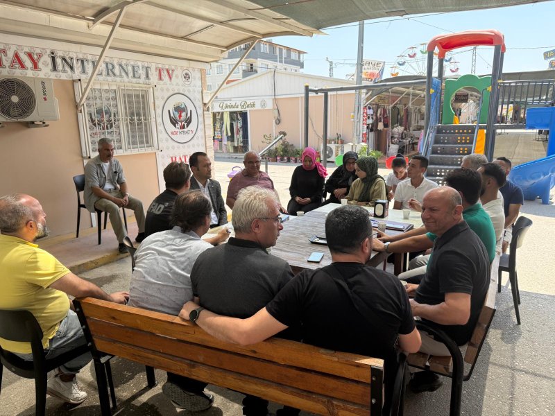 VALİ TOPUZ’DAN KARDEŞLİK ÇARŞISINA ZİYARET 