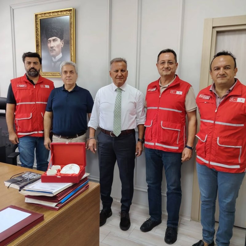 KIZILAY'DAN HATAY’DAN VALİ YARDIMCISI DAĞ’A NEZAKET ZİYARETİ 