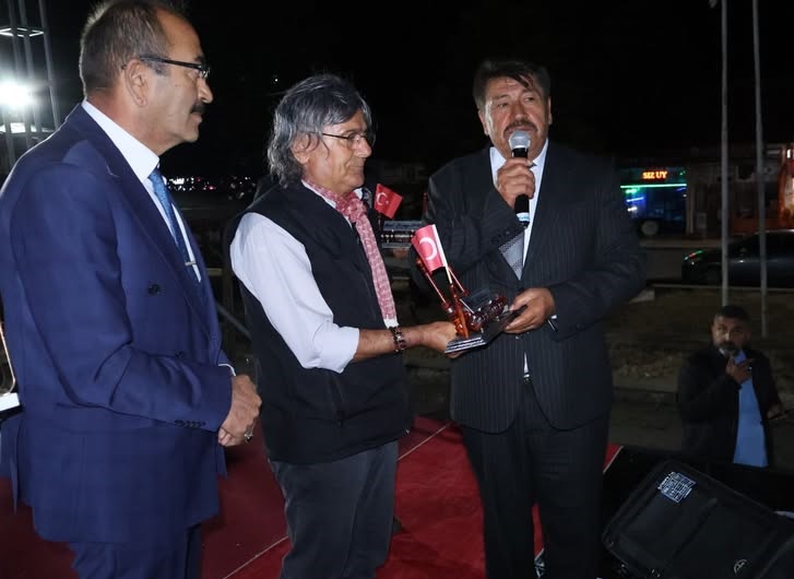 SARAYKENT’TE ŞİİR ŞÖLENİ