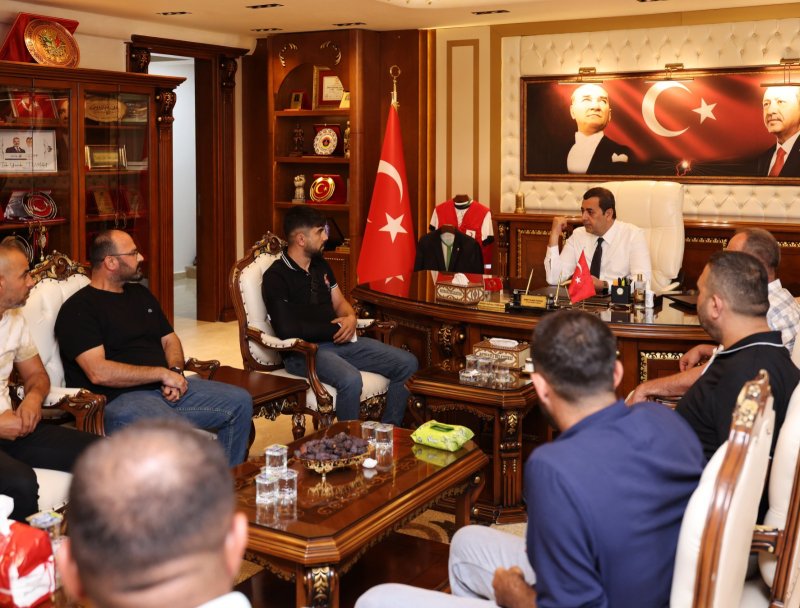 YUMUŞAK, VATANDAŞLARIN TALEPLERİNİ DİNLEDİ