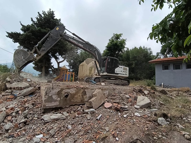 YALÇIN’DAN 47 MAHALLEDE HİZMET MESAİSİ