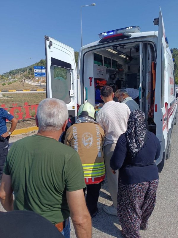 Hatay'da Trafik Kazası: 6 Yaralı