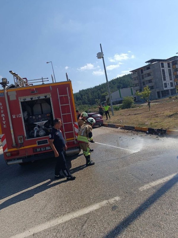 Hatay'da Trafik Kazası: 6 Yaralı