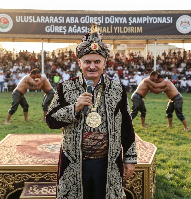 Binali Yıldırım, Yayladağı Uluslararası Aba Güreşlerinin Güreş Ağası Oldu