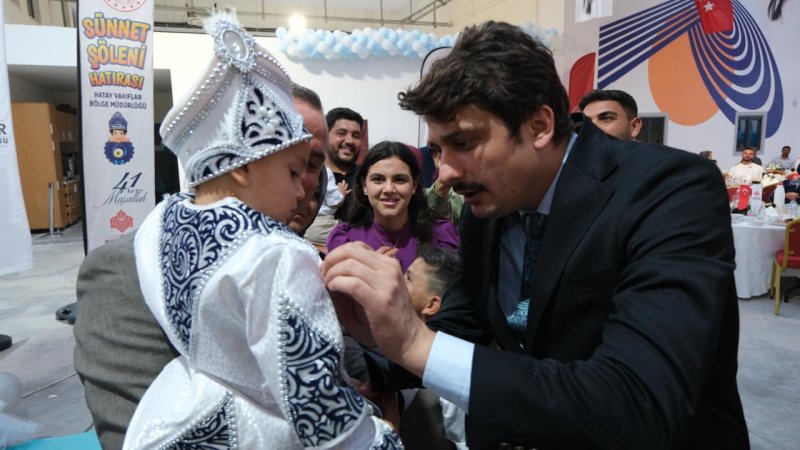 HATAY'DA TOPLU SÜNNET ŞÖLENİ DÜZENLENDİ