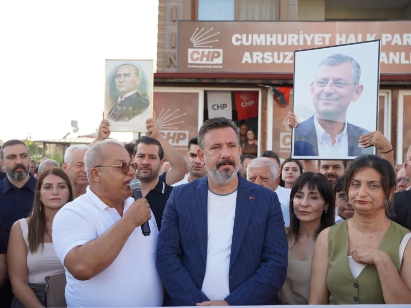 BAŞKAN ÜSTÜN YENİ PARTİ KARARINI AÇIKLADI