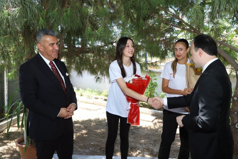 Payas Belediye Başkanı Bekir Altan, Payaseğitimspor Kulübü