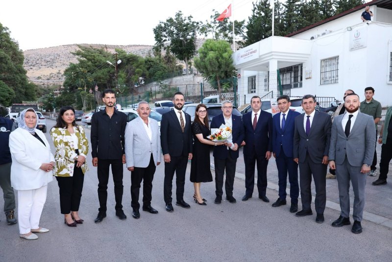 YAYMAN REYHANLI'DA YATIRIMLARI DEĞERLENDİRDİ