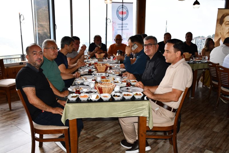 MEMUR-SEN HATAY İSKENDERUN BASINI İLE BULUŞTU 