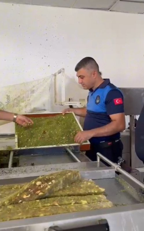 Mide bulandıran şartlarda gıda üreten 3 işletme mühürlendi