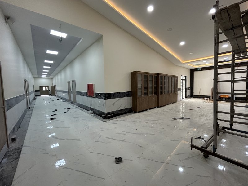 Acılı doktor, depremde kaybettiği eşinin ve 2 evladının anısını yaşatmak için okul yaptırdı