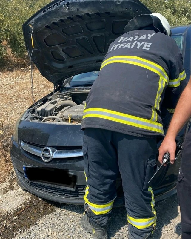 Şarampole yuvarlanan otomobilin sürücüsü yaralandı