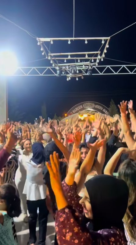 APO GENCER HIZLA ZİRVEYE YÜKSELİYOR