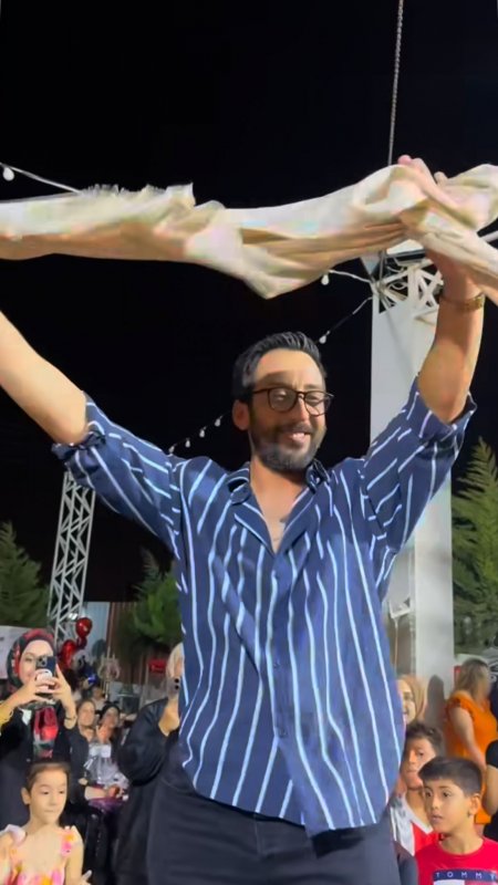 APO GENCER HIZLA ZİRVEYE YÜKSELİYOR