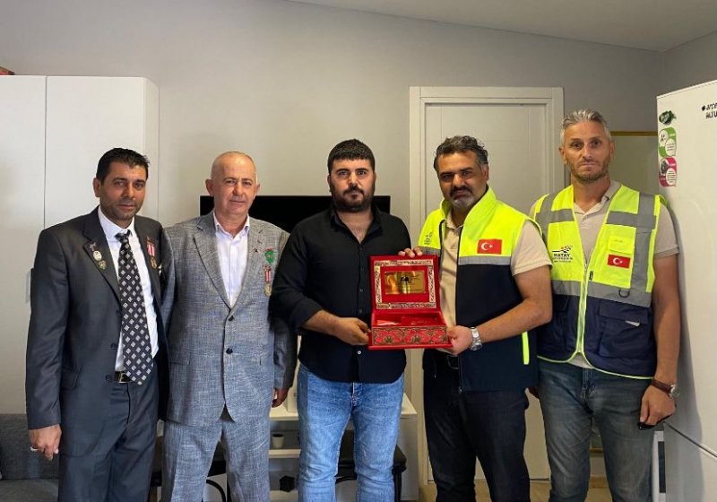 HBB ŞEHİT VE GAZİ AİLELERİNİN YANINDA