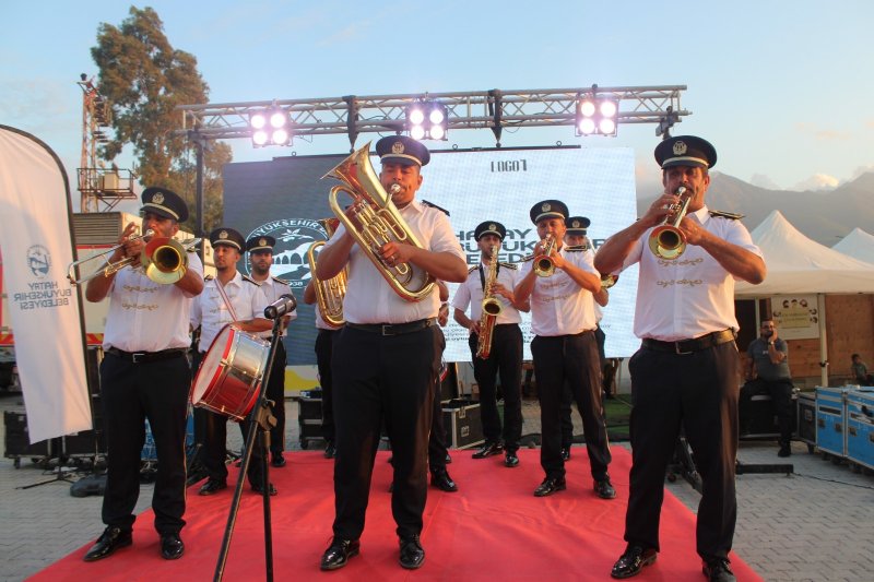 HBB’DEN KONTEYNER KENTLERE MORAL ETKİNLİKLERİ