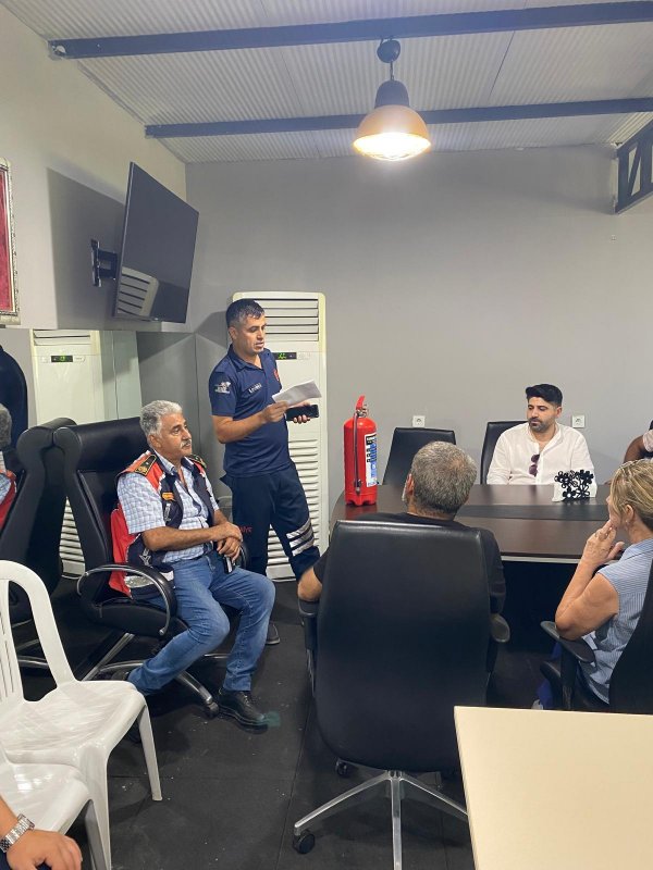 HBB İTFAİYESİNDEN YANGINA MÜDAHALE EĞİTİMİ